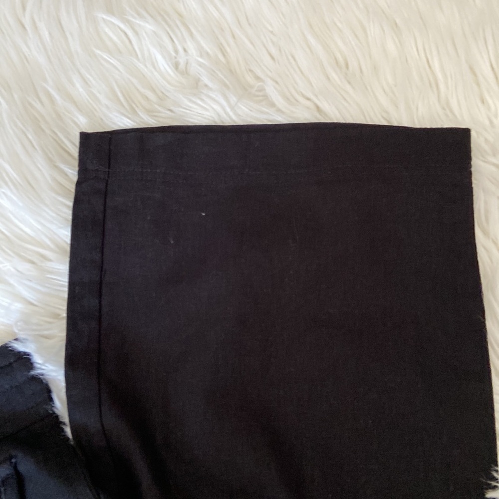 Women Linen Pants brand new with tag wide 32” and inseam 32” great for summer - Picture 6 of 7